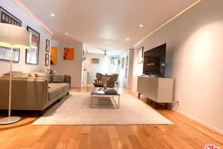 Condominium, 8400 De Longpre ave, West Hollywood , CA 90069 - 4