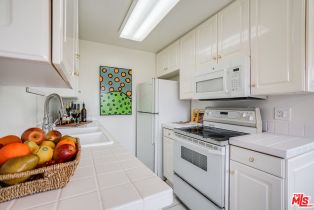 Condominium, 2308 Schader dr, Santa Monica, CA 90404 - 9