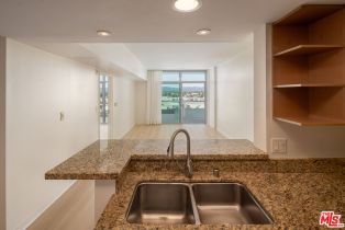 Condominium, 13700 MARINA POINTE dr, Marina Del Rey, CA 90292 - 4