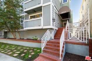 Condominium, 4211 Arch dr, Studio City, CA 91604 - 2