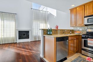 Condominium, 4211 Arch dr, Studio City, CA 91604 - 10