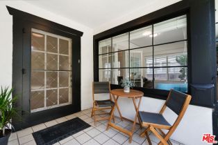 Single Family Residence, 538 Palisades ave, Santa Monica, CA 90402 - 2