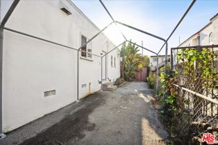 Residential Income, 2436 20th st, Santa Monica, CA 90405 - 16