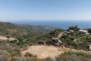 , 24020 Hovenweep Lane, Malibu, CA 90265 - 8