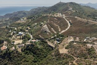 , 24020 Hovenweep Lane, Malibu, CA 90265 - 10