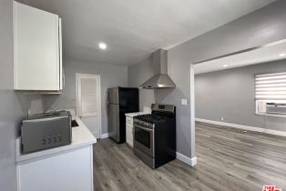 Residential Income, 1430 Franklin st, Santa Monica, CA 90404 - 5