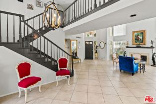 Single Family Residence, 24672 Via Tecolote, Calabasas, CA 91302 - 4