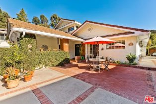 Single Family Residence, 17173 Avenida De Santa Ynez, Pacific Palisades, CA 90272 - 2