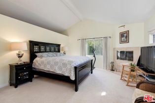 Single Family Residence, 17173 Avenida De Santa Ynez, Pacific Palisades, CA 90272 - 27