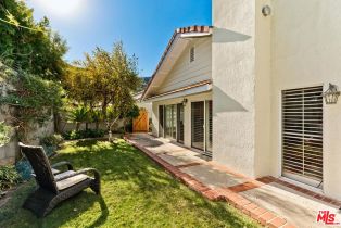 Single Family Residence, 17173 Avenida De Santa Ynez, Pacific Palisades, CA 90272 - 32