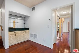 Condominium, 818 6th st, Santa Monica, CA 90403 - 13