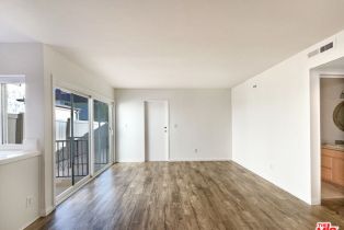 Condominium, 10100 Larwin ave, Chatsworth, CA 91311 - 15