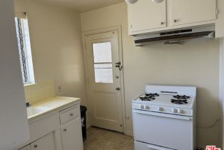 Apartment, 613 Midvale ave, Westwood, CA 90024 - 5