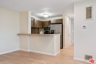 Condominium, 6605 Green Valley cir, Culver City, CA 90230 - 4