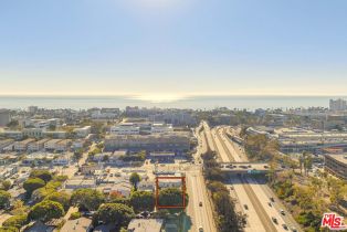 Residential Income, 1738 9th st, Santa Monica, CA 90404 - 5