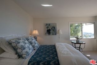 Single Family Residence, 1241 Via Romero, Palos Verdes Estates, CA 90274 - 19