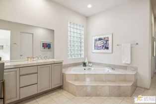 Single Family Residence, 2 Varsity cir, Rancho Mirage, CA 92270 - 38