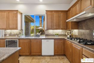 Single Family Residence, 2 Varsity cir, Rancho Mirage, CA 92270 - 27