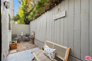 Condominium, 1044 20th st, Santa Monica, CA 90403 - 9