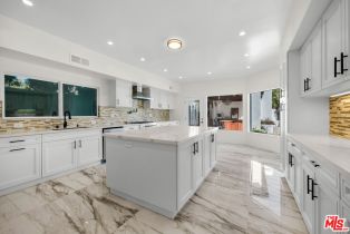 Single Family Residence, 941 Yale st, Santa Monica, CA 90403 - 12