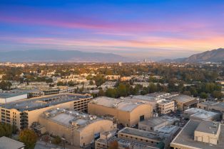 Condominium, 12060 Hoffman st, Studio City, CA 91604 - 38