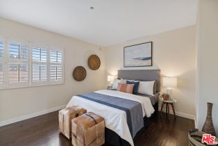 Condominium, 12060 Hoffman st, Studio City, CA 91604 - 19