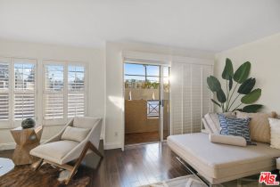 Condominium, 12060 Hoffman st, Studio City, CA 91604 - 7