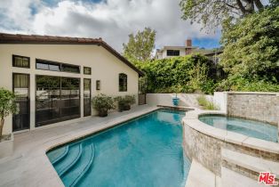 Single Family Residence, 16647 Bienveneda pl, Pacific Palisades, CA 90272 - 16