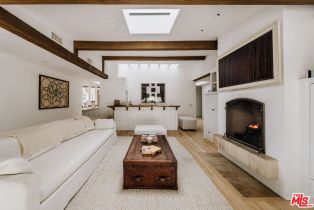 Single Family Residence, 16647 Bienveneda pl, Pacific Palisades, CA 90272 - 7