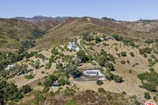 Single Family Residence, 3065 Foose rd, Malibu, CA 90265 - 35