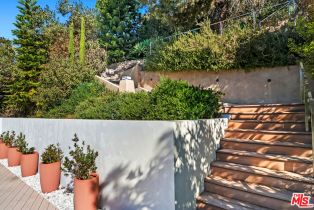 Single Family Residence, 1970 Coldwater Canyon dr, Beverly Hills, CA 90210 - 31