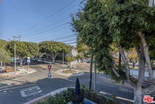 Apartment, 1760 18th st, Santa Monica, CA 90404 - 19