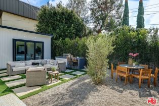 Single Family Residence, 2512 16th st, Santa Monica, CA 90405 - 30