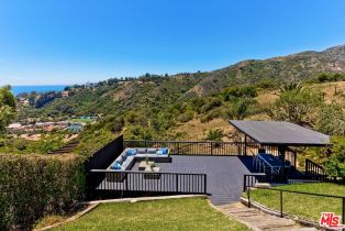 , 823 Enchanted way, Pacific Palisades, CA 90272 - 3