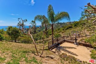 , 823 Enchanted way, Pacific Palisades, CA 90272 - 7