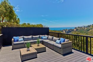 , 823 Enchanted way, Pacific Palisades, CA 90272 - 5