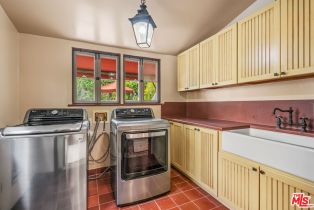 Single Family Residence, 435 Loring ave, Wilshire Corridor, CA 90024 - 55