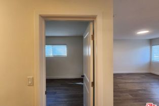 Apartment, 1743 9th st, Santa Monica, CA 90404 - 10