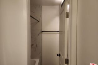 Apartment, 1743 9th st, Santa Monica, CA 90404 - 2