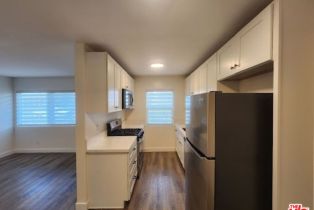 Apartment, 1743 9th st, Santa Monica, CA 90404 - 26