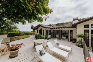 Single Family Residence, 16647 Bienveneda pl, Pacific Palisades, CA 90272 - 15