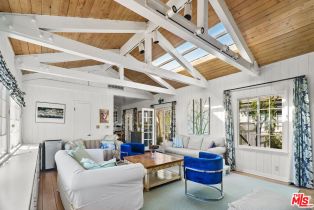 Single Family Residence, 1043 Franklin st, Santa Monica, CA 90403 - 9