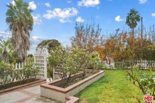 Single Family Residence, 1043 Franklin st, Santa Monica, CA 90403 - 2