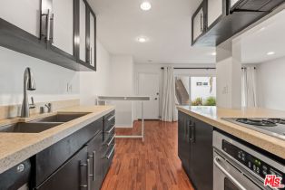 Condominium, 2721 2nd st, Santa Monica, CA 90405 - 6