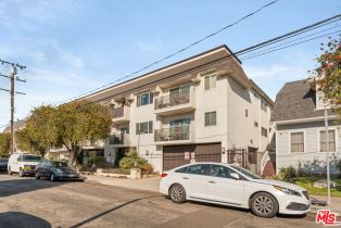 Condominium, 2721   2nd St, CA  , CA 90405