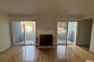 Condominium, 12344 Moorpark st, Studio City, CA 91604 - 7