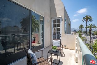 Condominium, 117 Gale dr, Beverly Hills, CA 90211 - 14