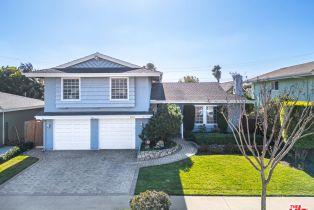 Single Family Residence, 9352   Malahine Dr, Huntington Beach, CA  Huntington Beach, CA 92646