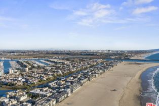 , 4 Jib st, Marina Del Rey, CA 90292 - 9