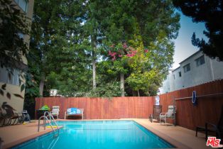 , 5215 BALBOA, Encino, CA 91316 - 6